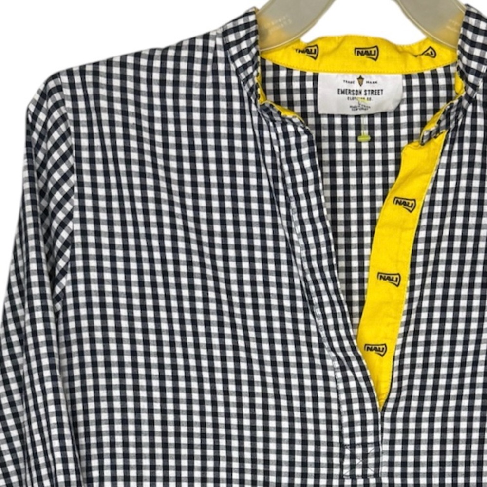 NAU gingham top size large Northern Arizona University